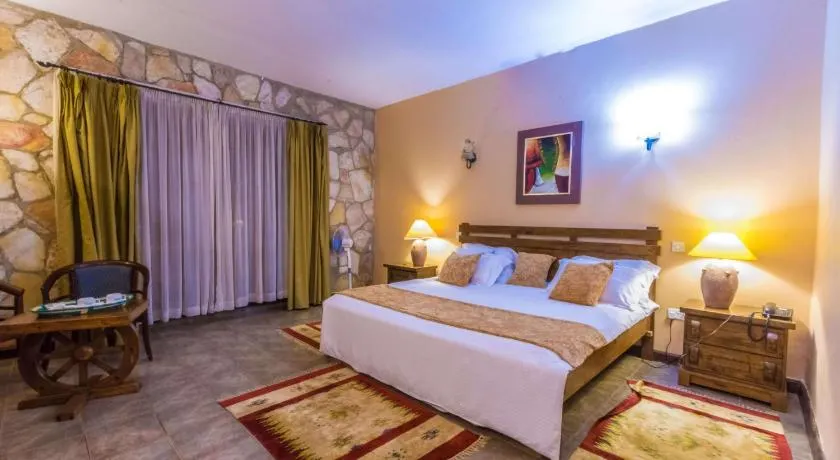 Mountains of the Moon Hotel Fort Portal - Image 1