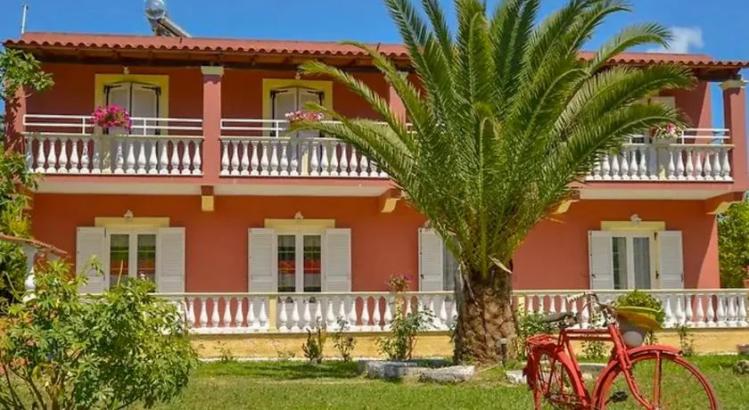 Condesa Apartments - Image 1