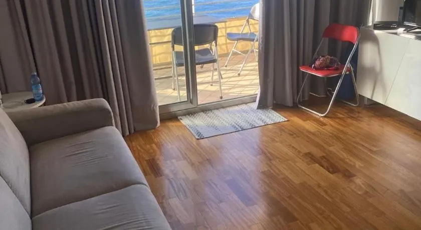 Alba Rossa Apartment in Sanremo - Image 1