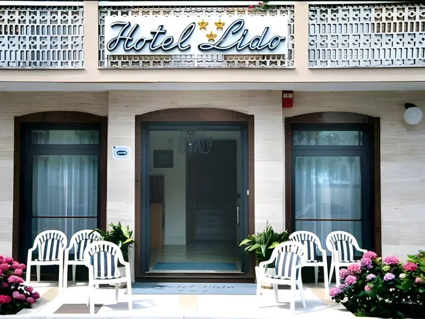Hotel Lido - Image 1