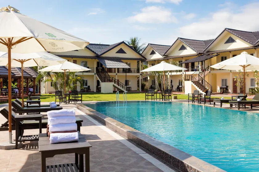 Sansan Resort - Image 1
