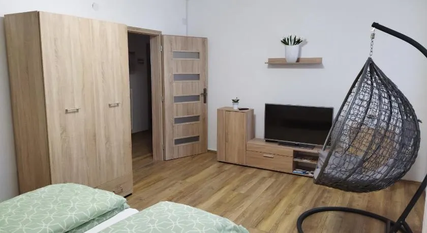 Sarokház Apartman - Image 1
