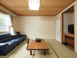 Meto Onsen Hotel - Image 1