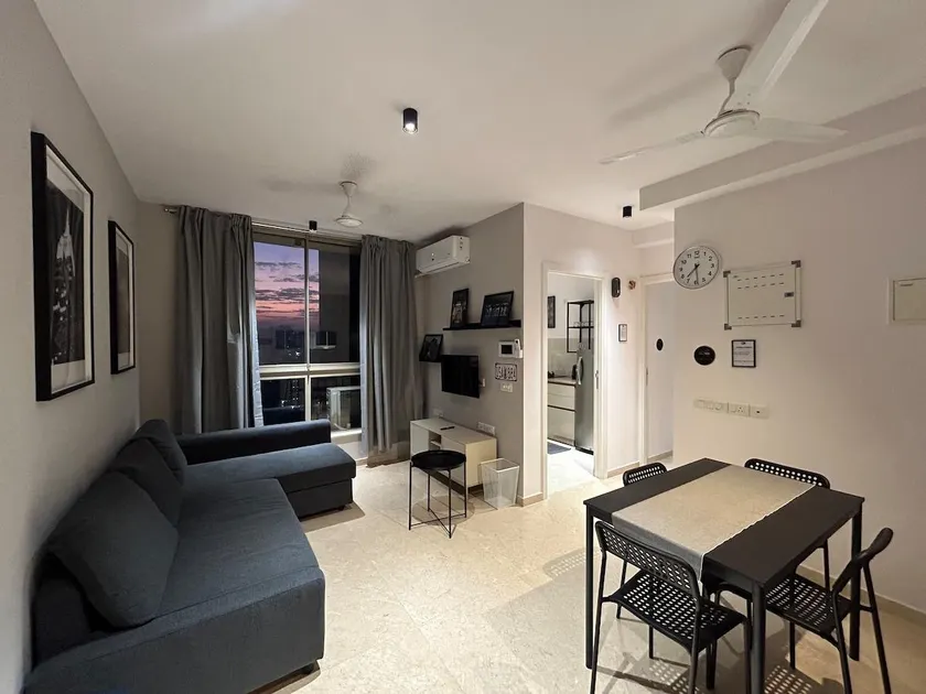 1BHK NewYork Themed Apartment @Hiranandani Thane - Image 1