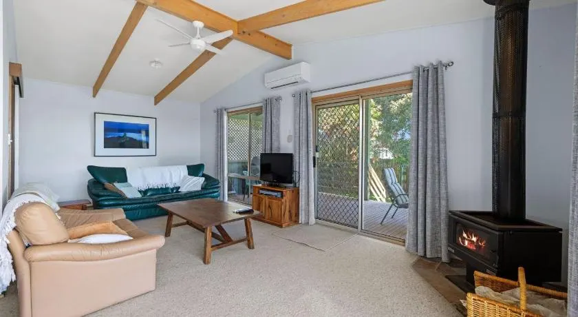 Lohr Beach House - Image 1