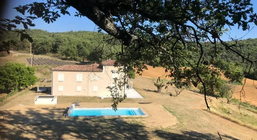les Claveaux - Image 1