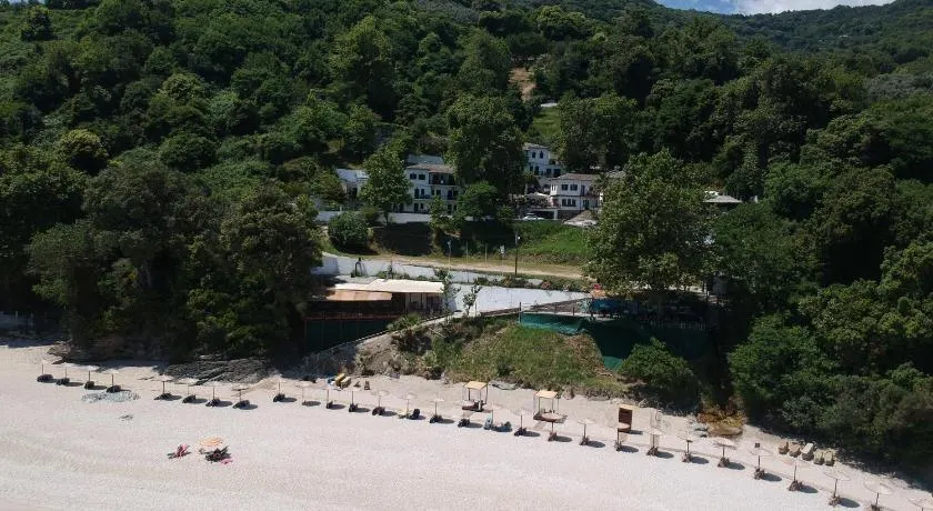 Eden Hotel - Image 1