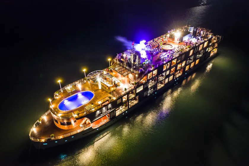 Heritage Cruises Binh Chuan Cat Ba Archipelago - Image 1