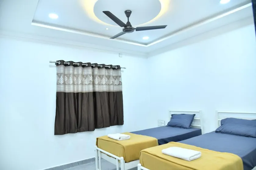 Jayshree Cottages - Image 1