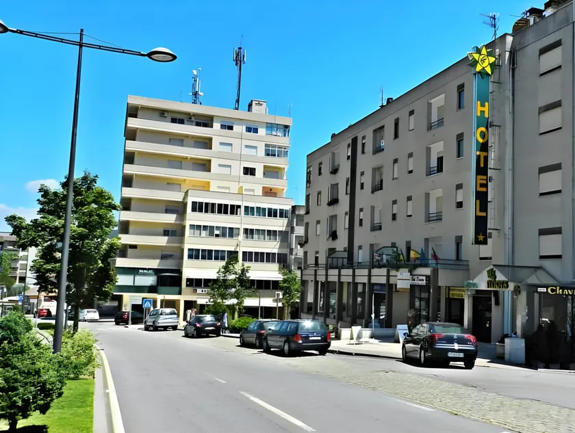 Hotel Val Flores - Image 1