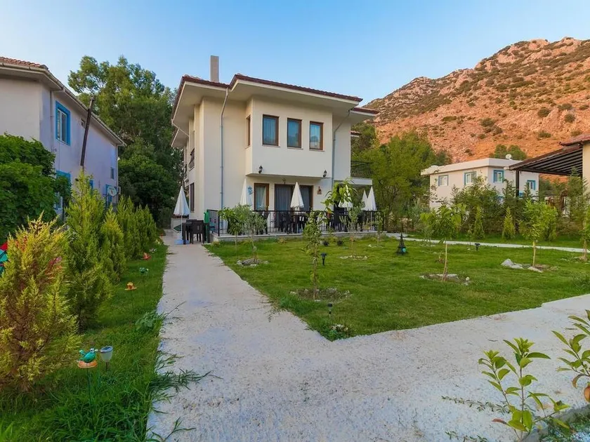 Kamelya Otel Selimiye - Image 1