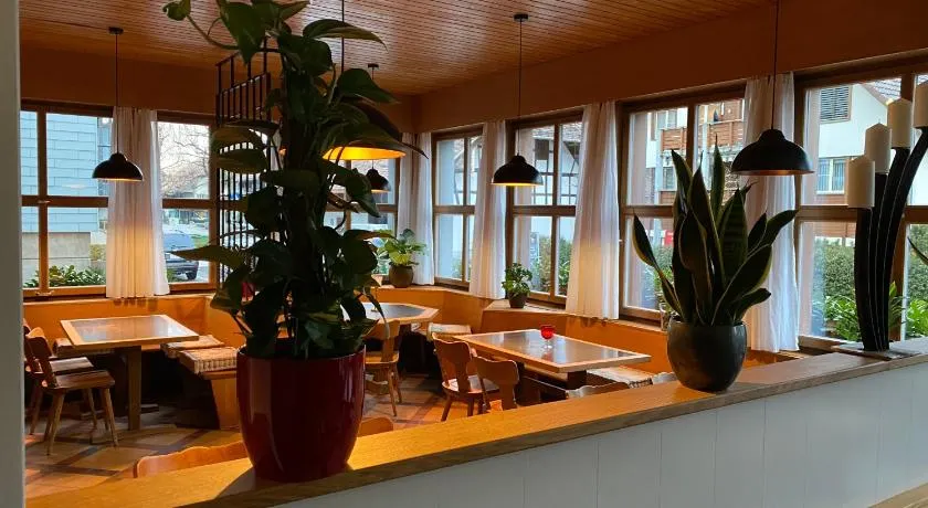Hotel Bären Niederscherli - Image 1