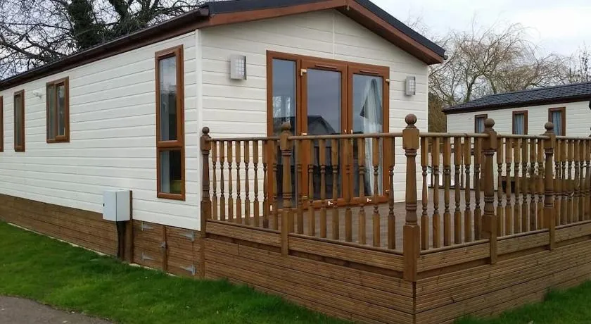 Carnoustie Lodge - Image 1