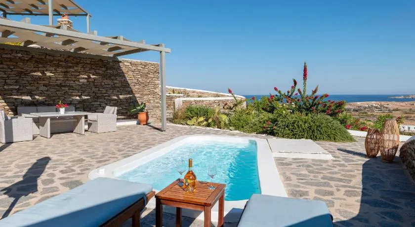 Peters Place - Paros Resort - Image 1