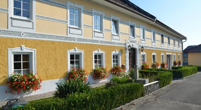 Lindenhof- Fam. Forstmayr - Image 1