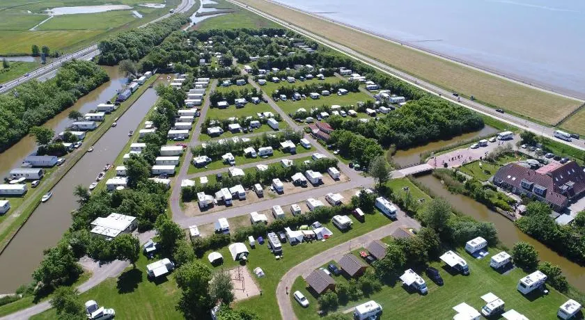 Bed and Breakfast De Zeehoeve - Image 1
