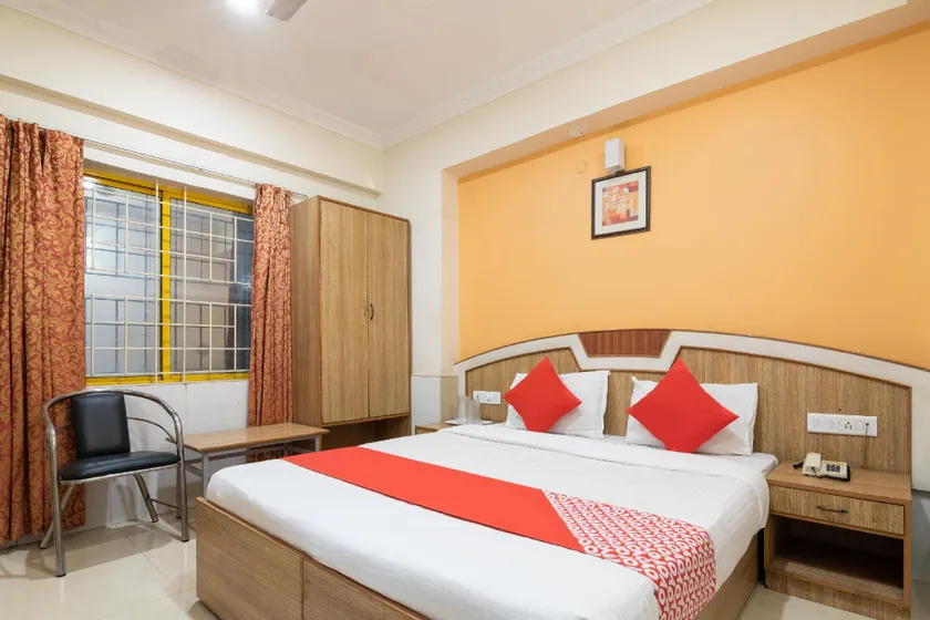 OYO Flagship 77088 Srinidhi Residency - Image 1