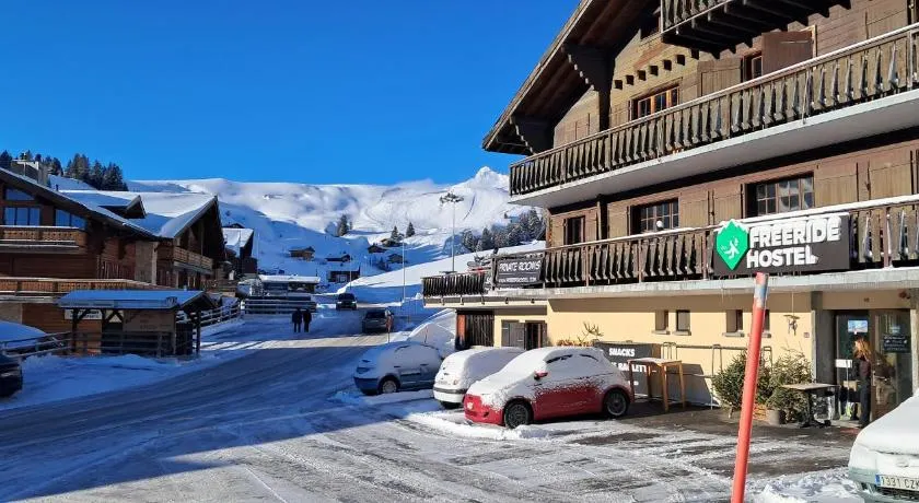 Freeride Hostel Restaurant & Camps - Image 1