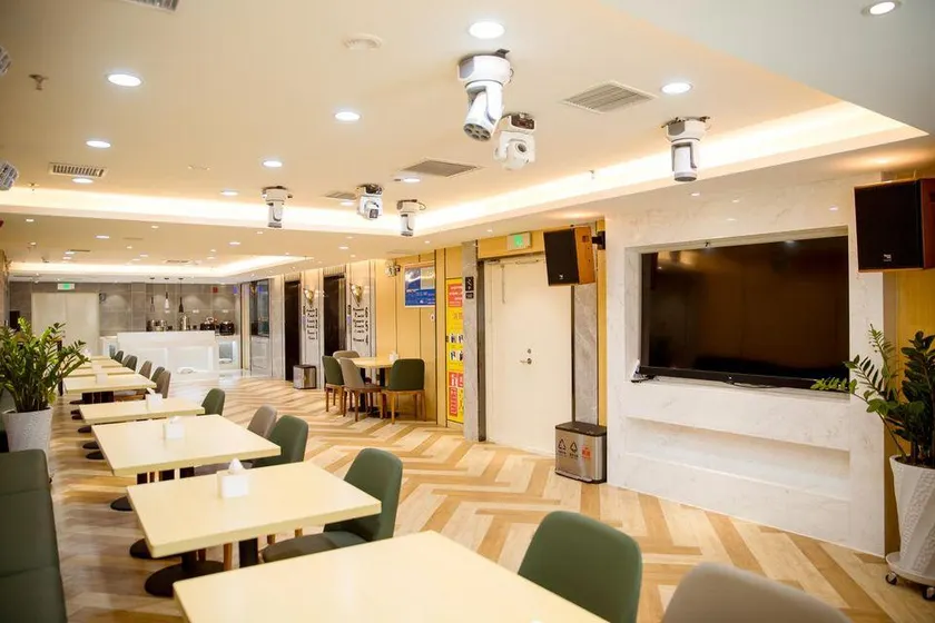 Shangxi Hotel - Image 1