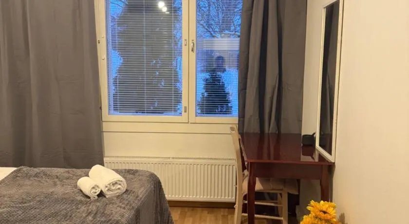 Cozy Room Near Itäkeskus Metro - Image 1