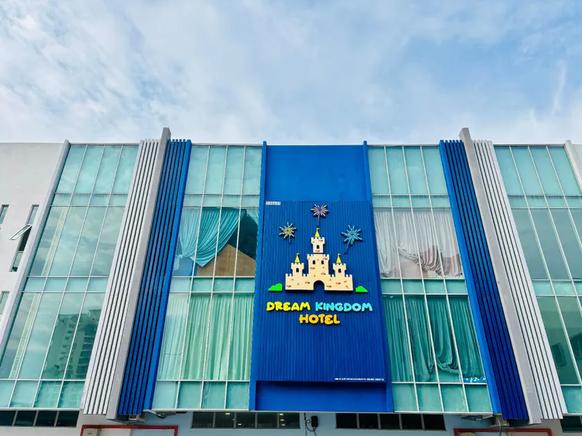 Dream Kingdom Hotel - Image 1