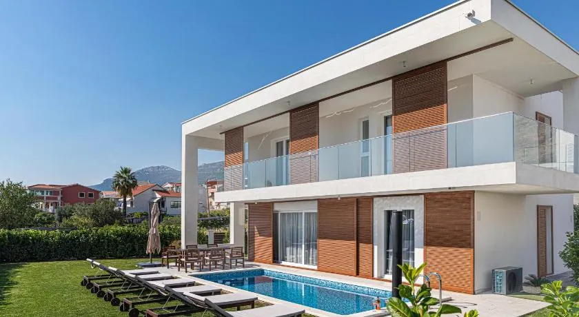 Villa Nia - Image 1