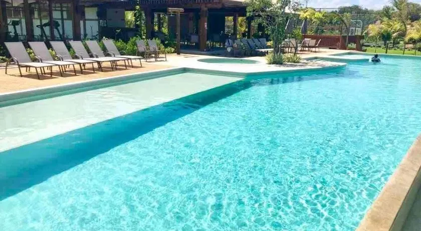Apt 3 Quartos em Condo de Luxo - Image 1