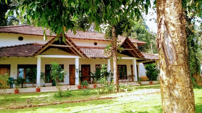 A backwater Resort - Image 1