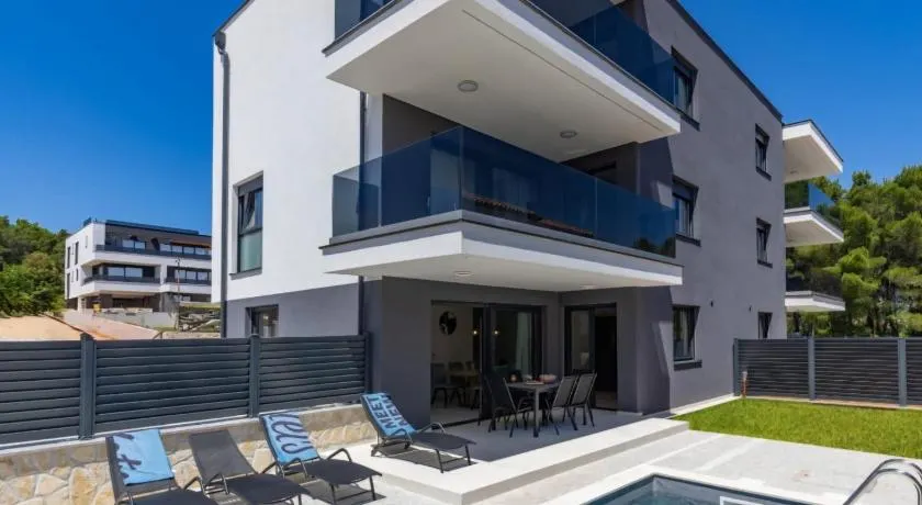 Apartment Island Krk Queen 1 - Image 1