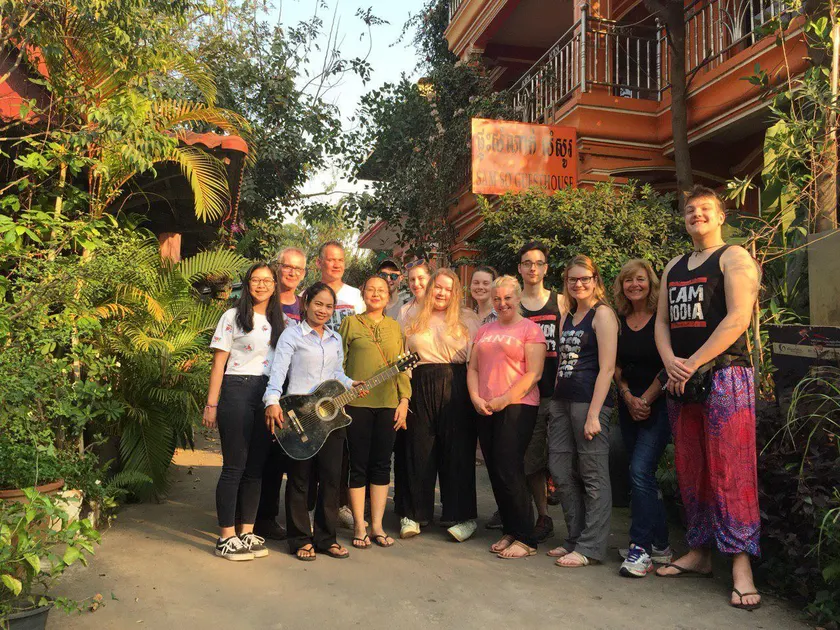 Sam So Guesthouse - Image 1