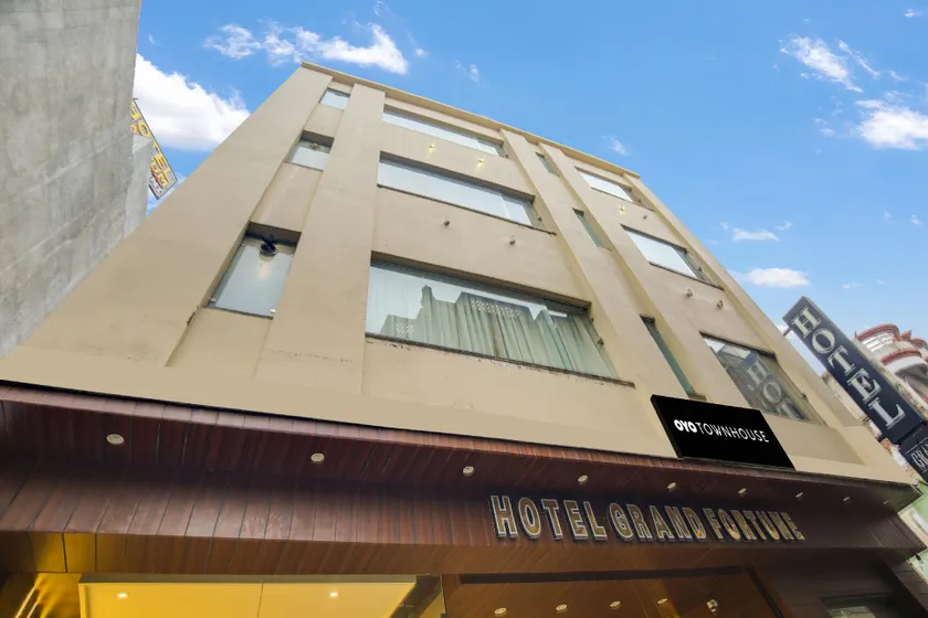 Townhouse Grand Fortune - Image 1