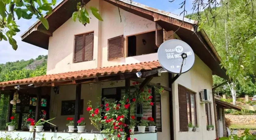 Vila Petrov - Image 1