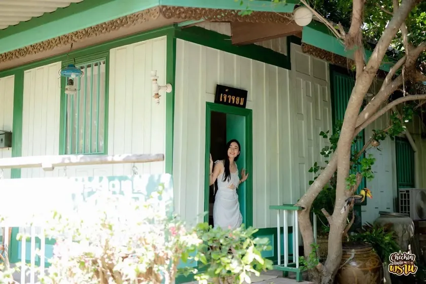 The Antique Riverside Resort - Image 1