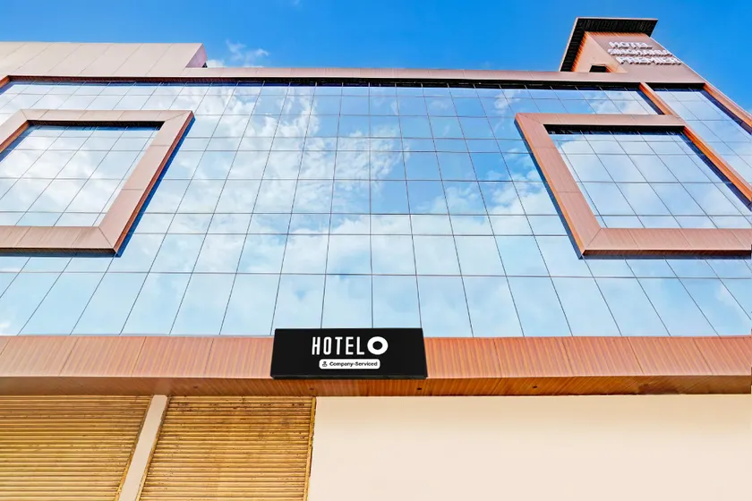 Super Hotel O Raipur - Image 1