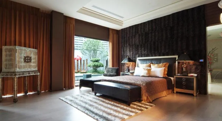Lu Kang Villa Spa - Image 1