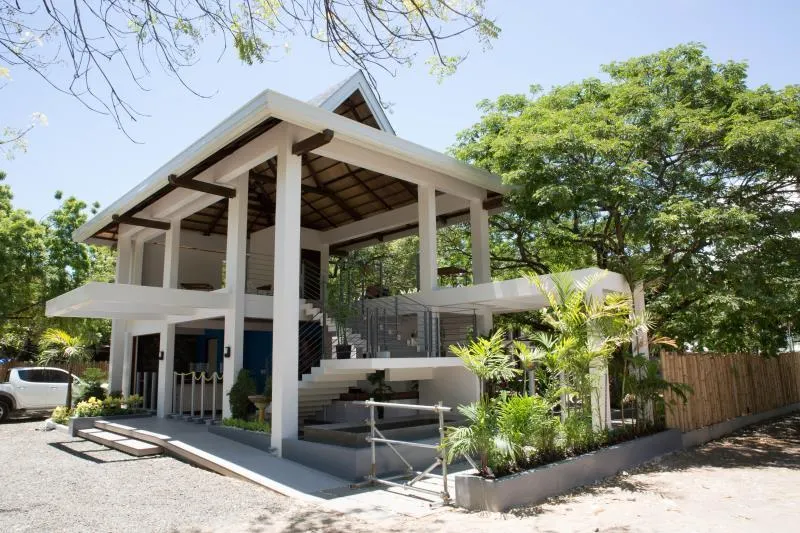 Karancho Beach House - Image 1