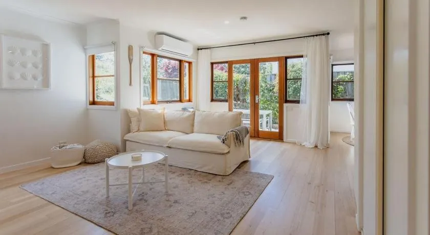 Parker Retreat - Image 1