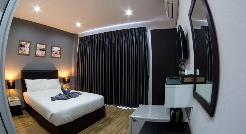 Wixky hotel - Image 1