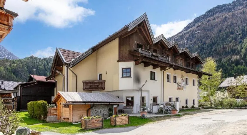 Schweizerhof Edelweiß - Image 1