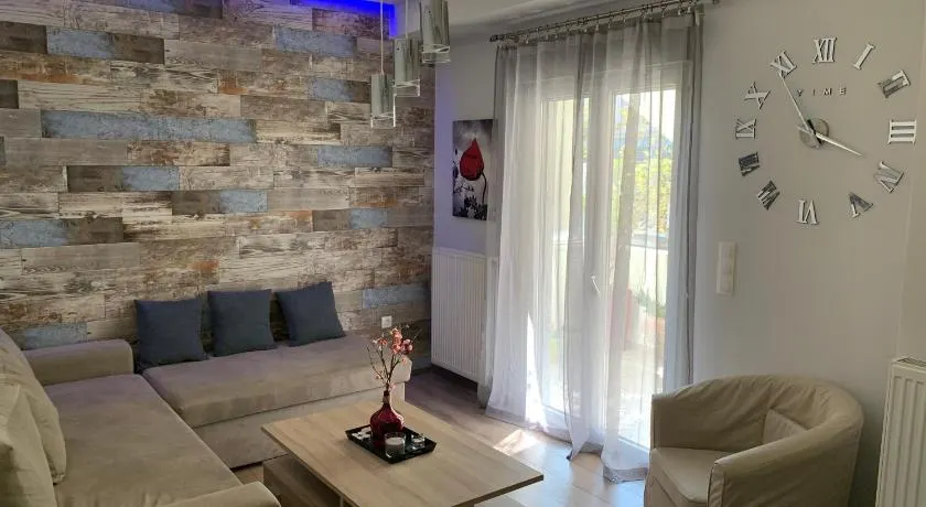 Real Central New Flat - 1' to Metro - Direct Acropolis,Pireus - Best heating and cooling system - Image 1
