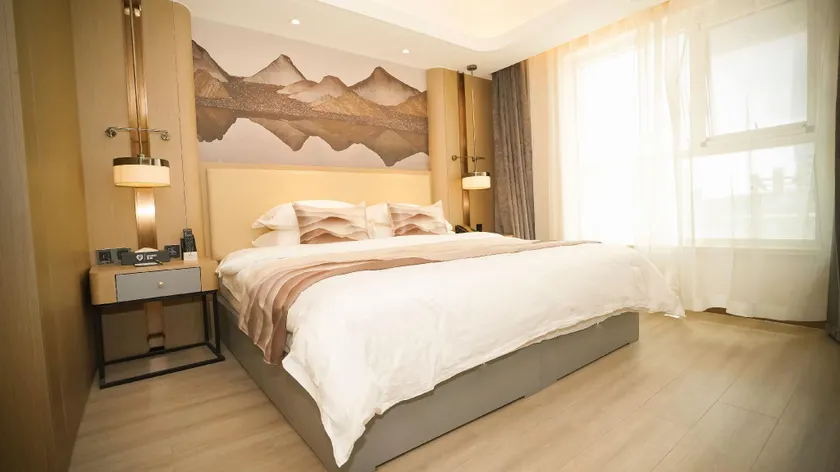Kaifeng Platinum Jubilee Hotel (Henan University Branch) - Image 1