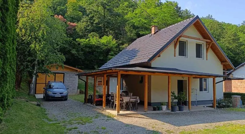Kuća za odmor Kekec Fruška gora - Image 1