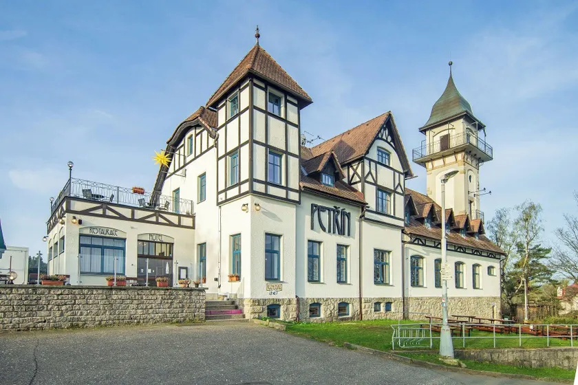 Hotel Petřín - Image 1