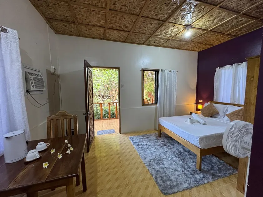 Cecilia's Garden Guesthouse - Image 1