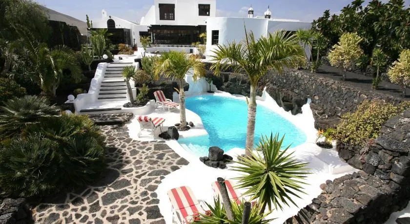 Casa Teiga - Image 1