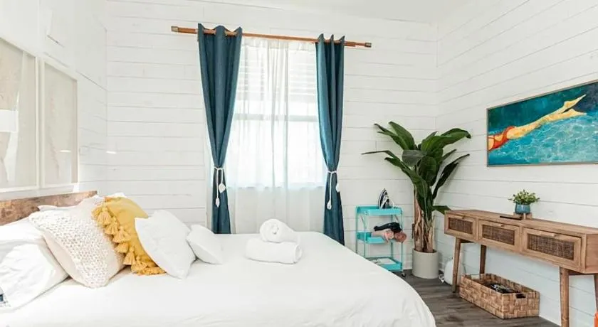 Vanderbilt Beach Studio - Image 1