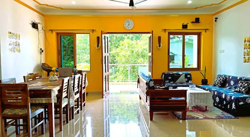 Happy Moon Homestay - Image 1
