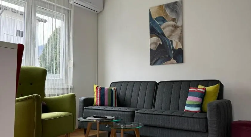 Apartman Green City with garage - Image 1