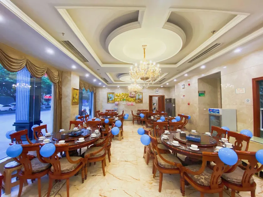 Hongye Hotel (Liangjiang Square Branch) - Image 1
