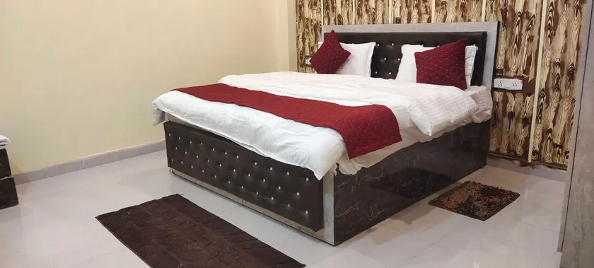 Hotel O Suryavanshi Palace - Image 1